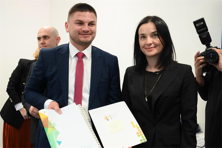 Slika /slike/Vijesti/MZOZT 2024/VRH_8376.JPG